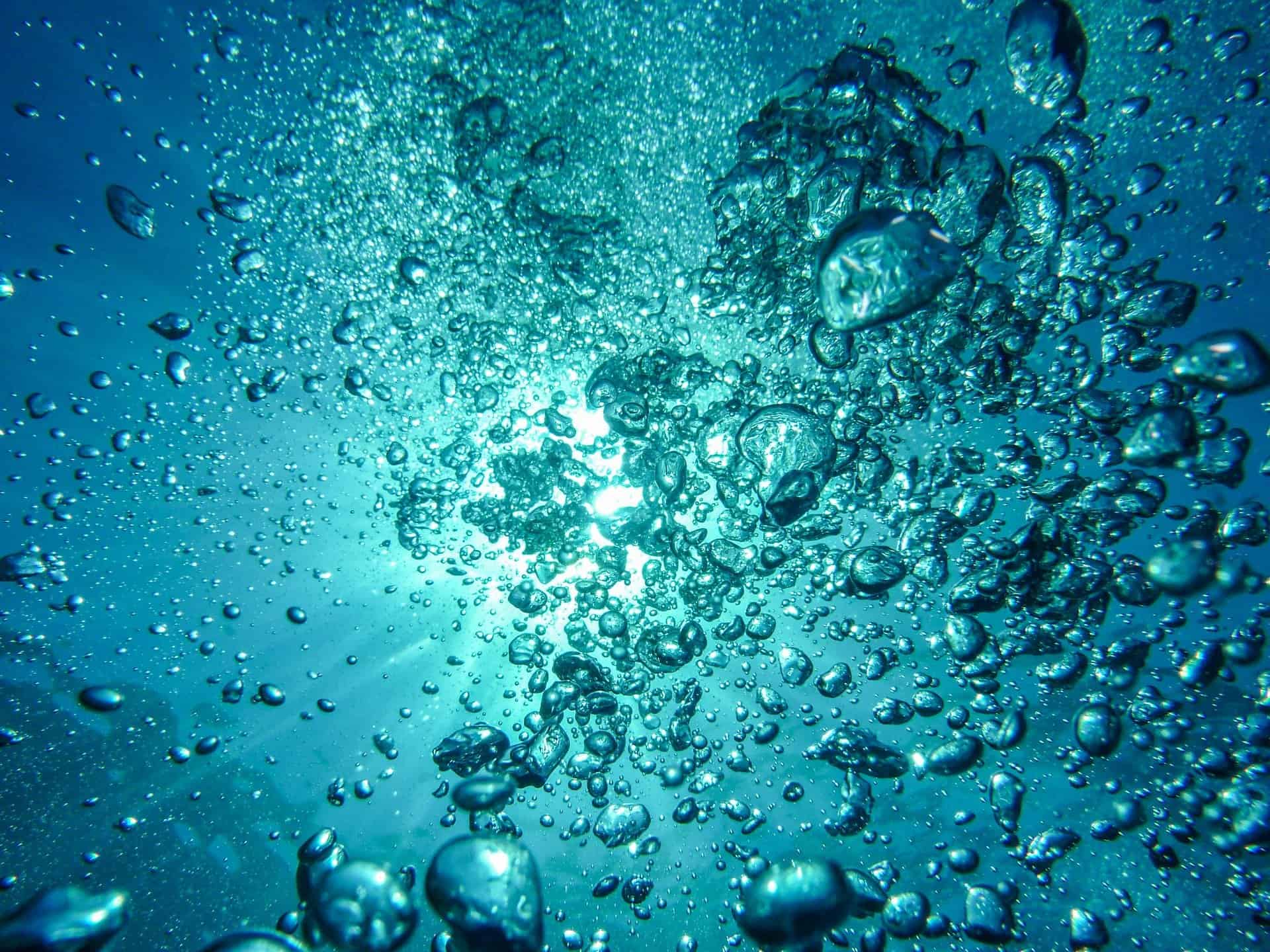 eau qui pétille Eau qui pétille
